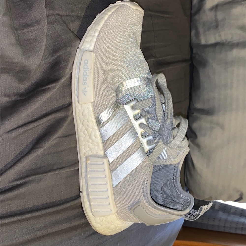 Silver/grey NMD’s!